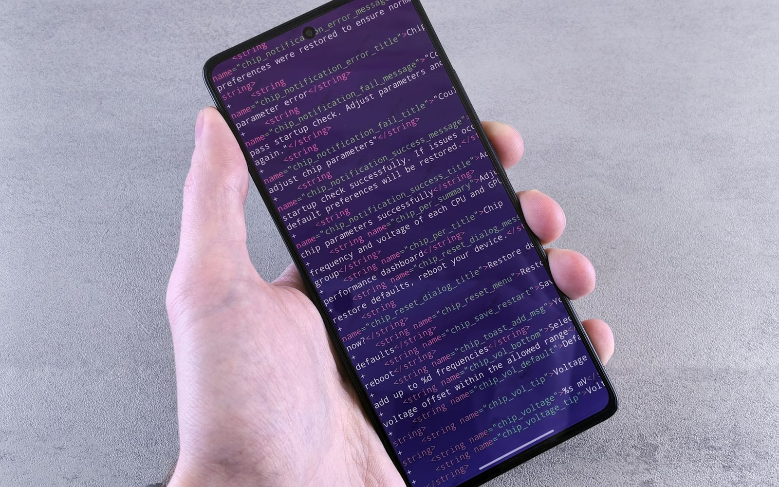 Diagram for Shipping Mobile Features Without Releasing a New APK